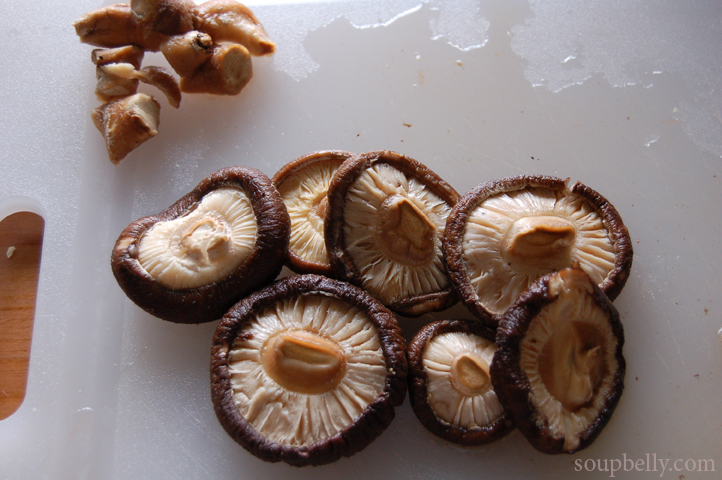mushrooms3