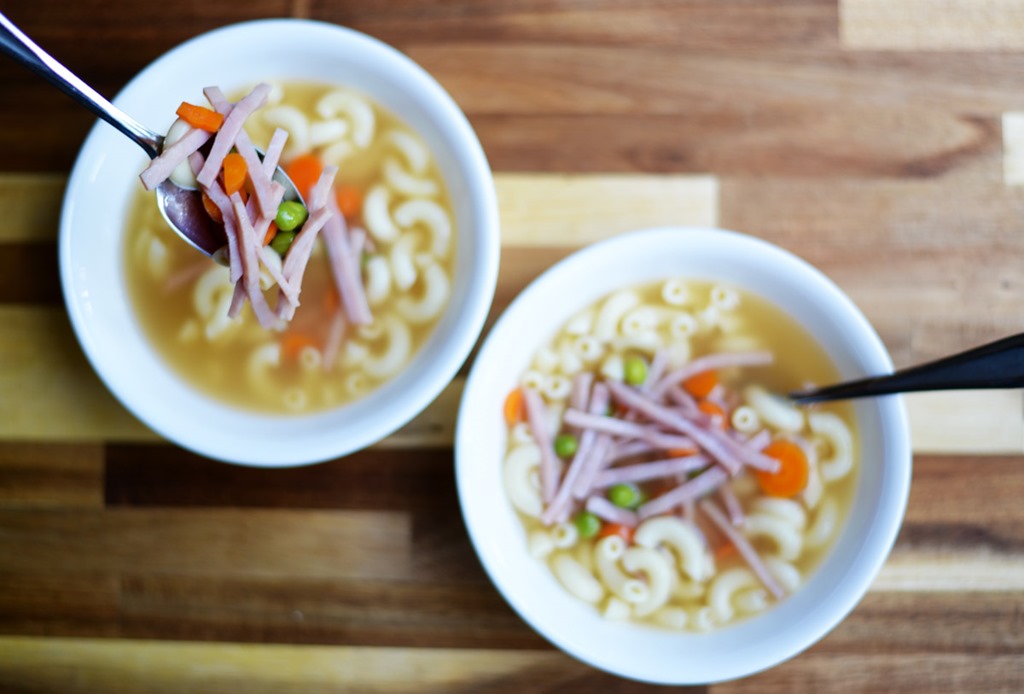 HK Style Macaroni Soup